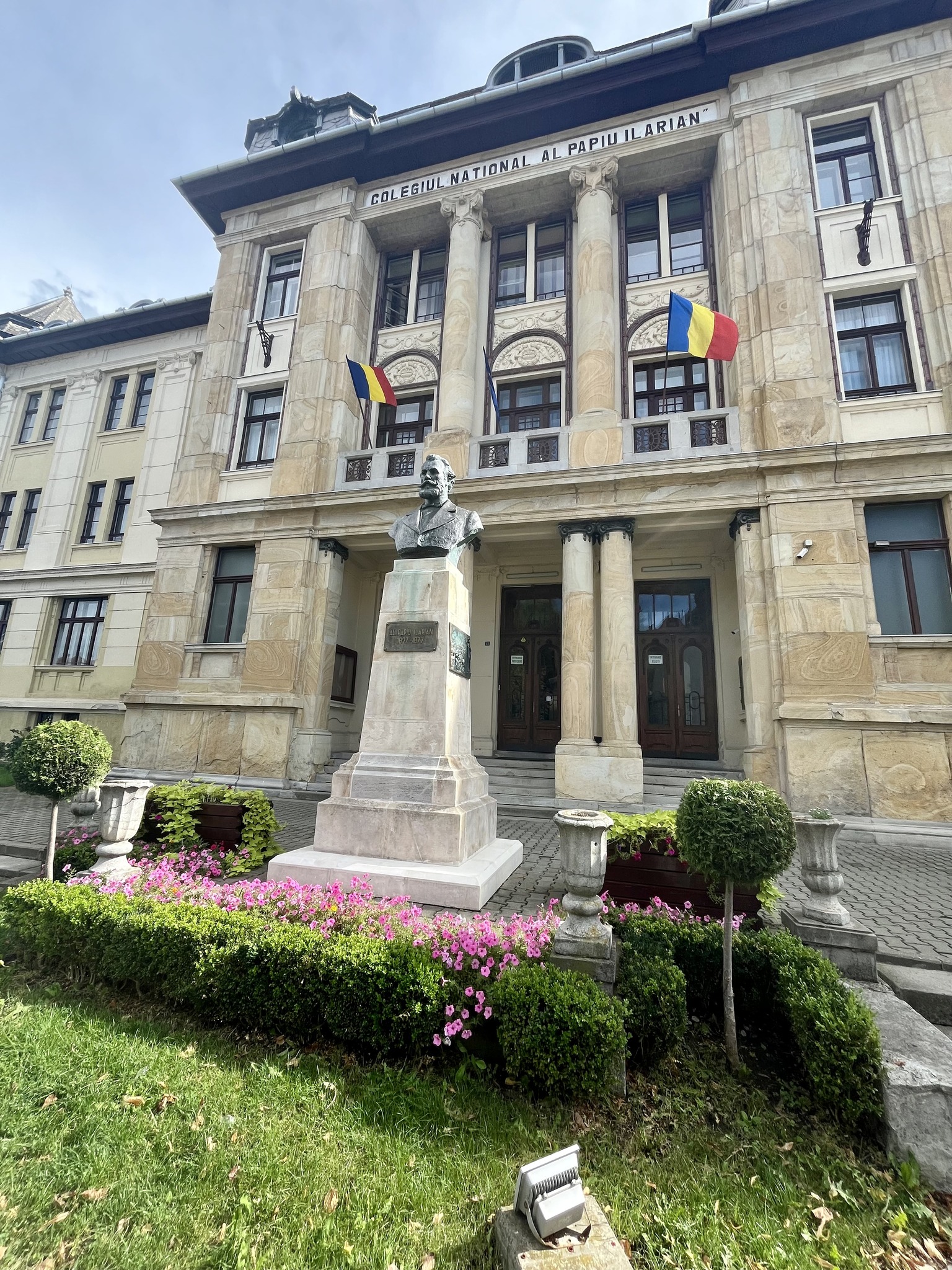 Alexandru Papiu Ilarian National College