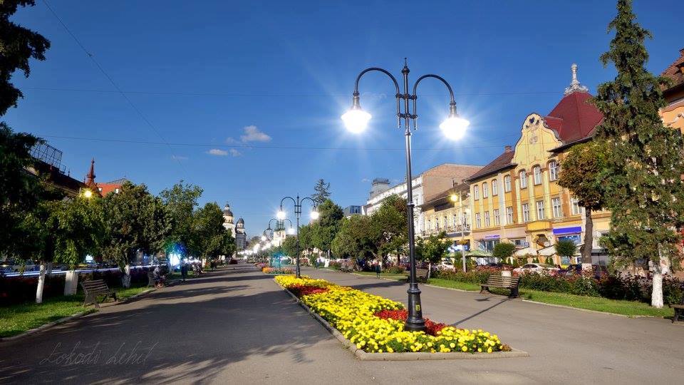 Piața Trandafirilor (Rose Square)